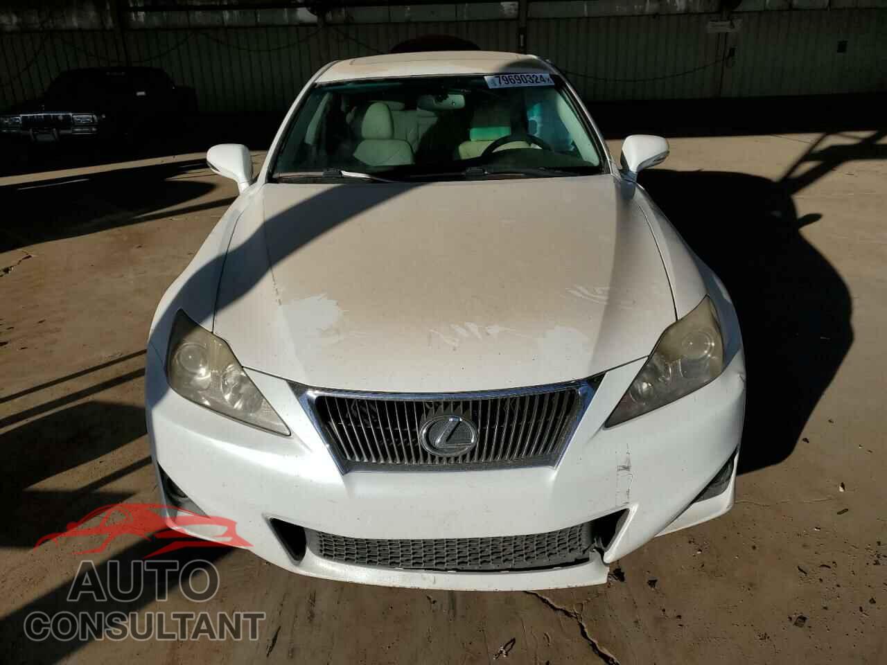 LEXUS IS 2011 - JTHBF5C23B5145037