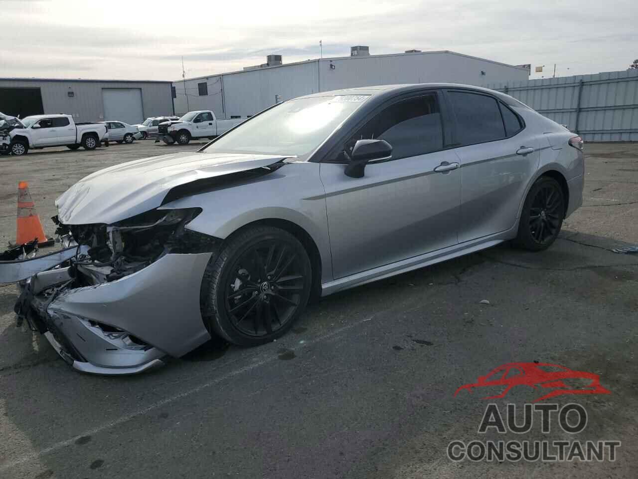 TOYOTA CAMRY 2022 - 4T1KZ1AK1NU070056