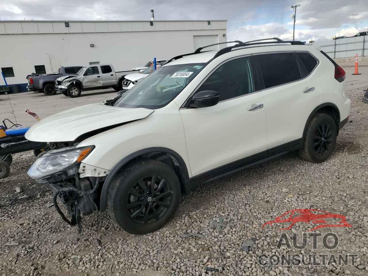 NISSAN ROGUE 2018 - 5N1AT2MV2JC750220