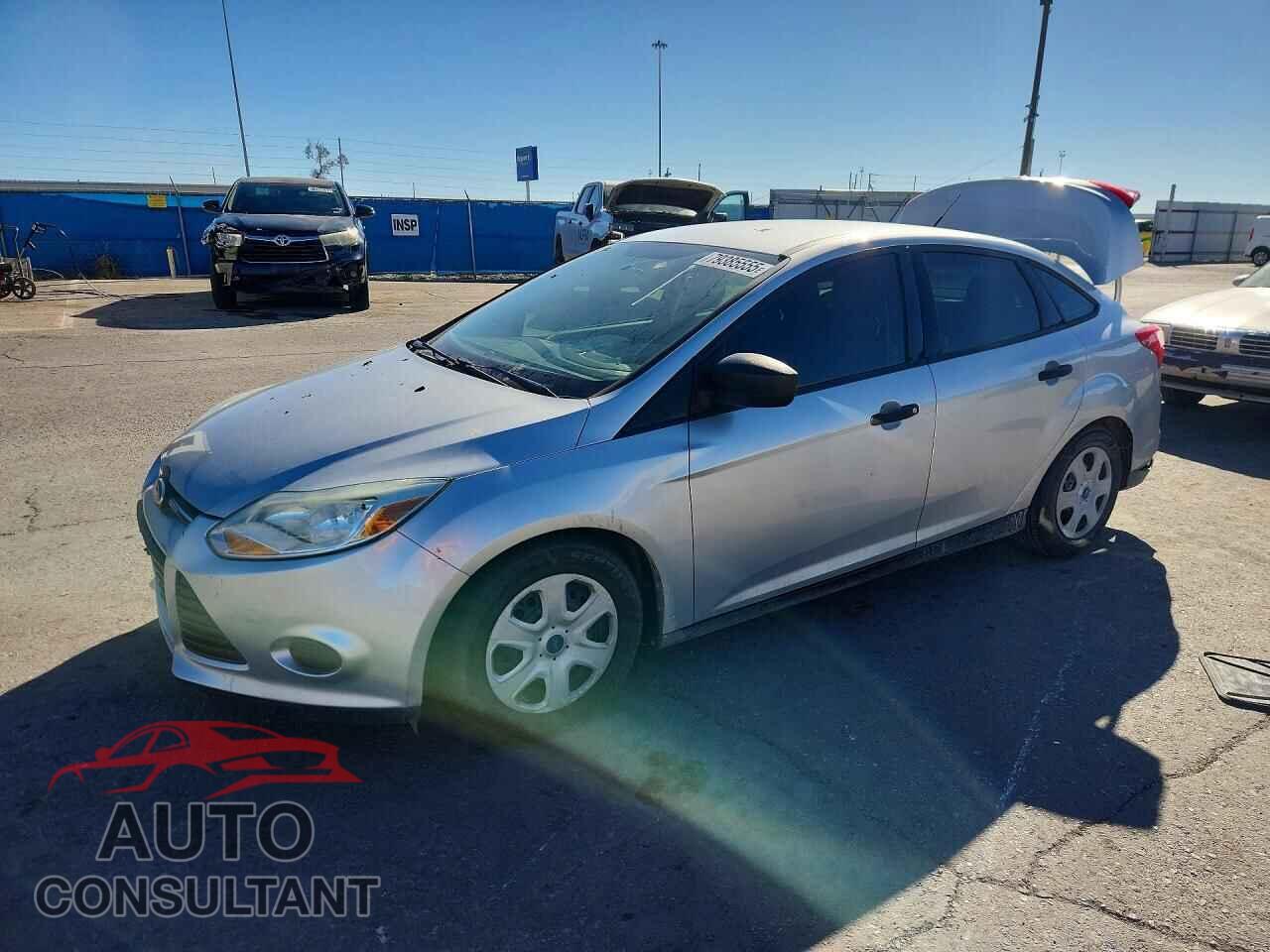 FORD FOCUS 2014 - 1FADP3E27EL207845