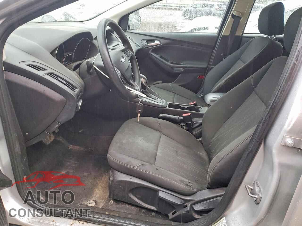 FORD FOCUS 2017 - 1FADP3FE0HL307086