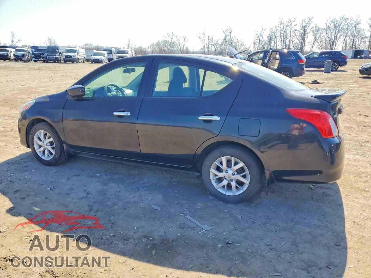 NISSAN VERSA 2015 - 3N1CN7APXFL888032