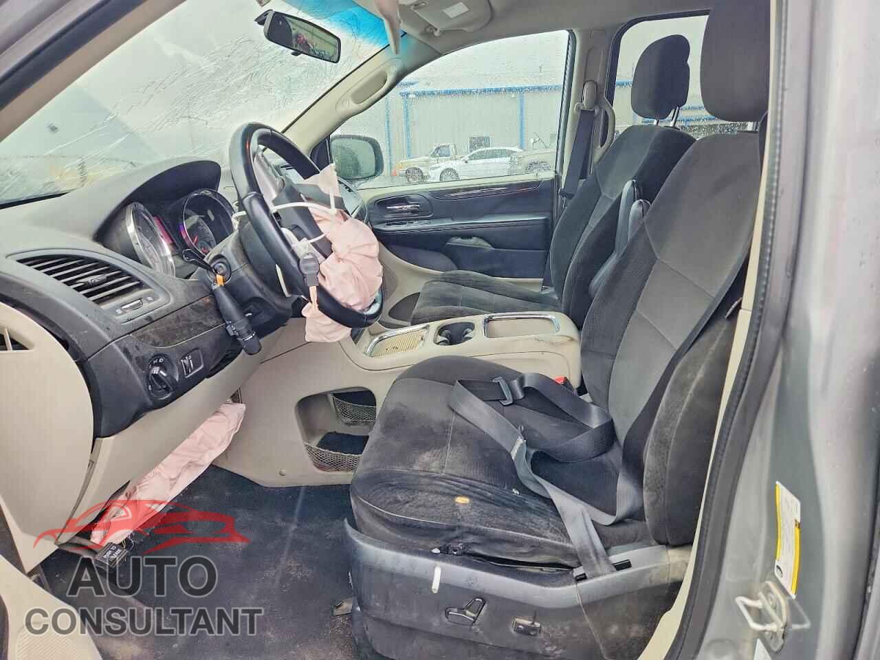 DODGE CARAVAN 2013 - 2C4RDGCG6DR686537