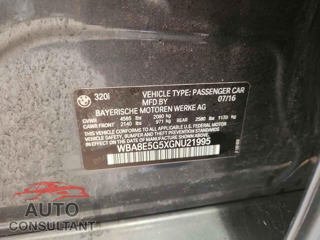 BMW 3 SERIES 2016 - WBA8E5G5XGNU21995