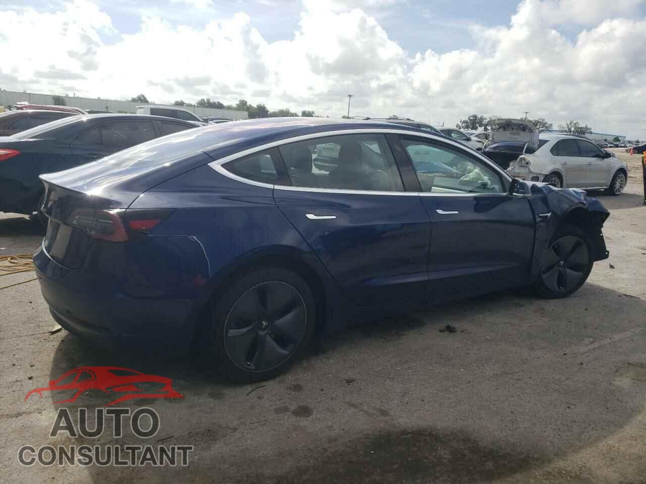 TESLA MODEL 3 2018 - 5YJ3E1EA8JF014608