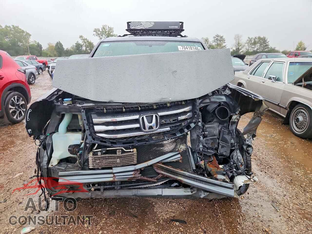 HONDA PILOT 2013 - 5FNYF4H68DB024944