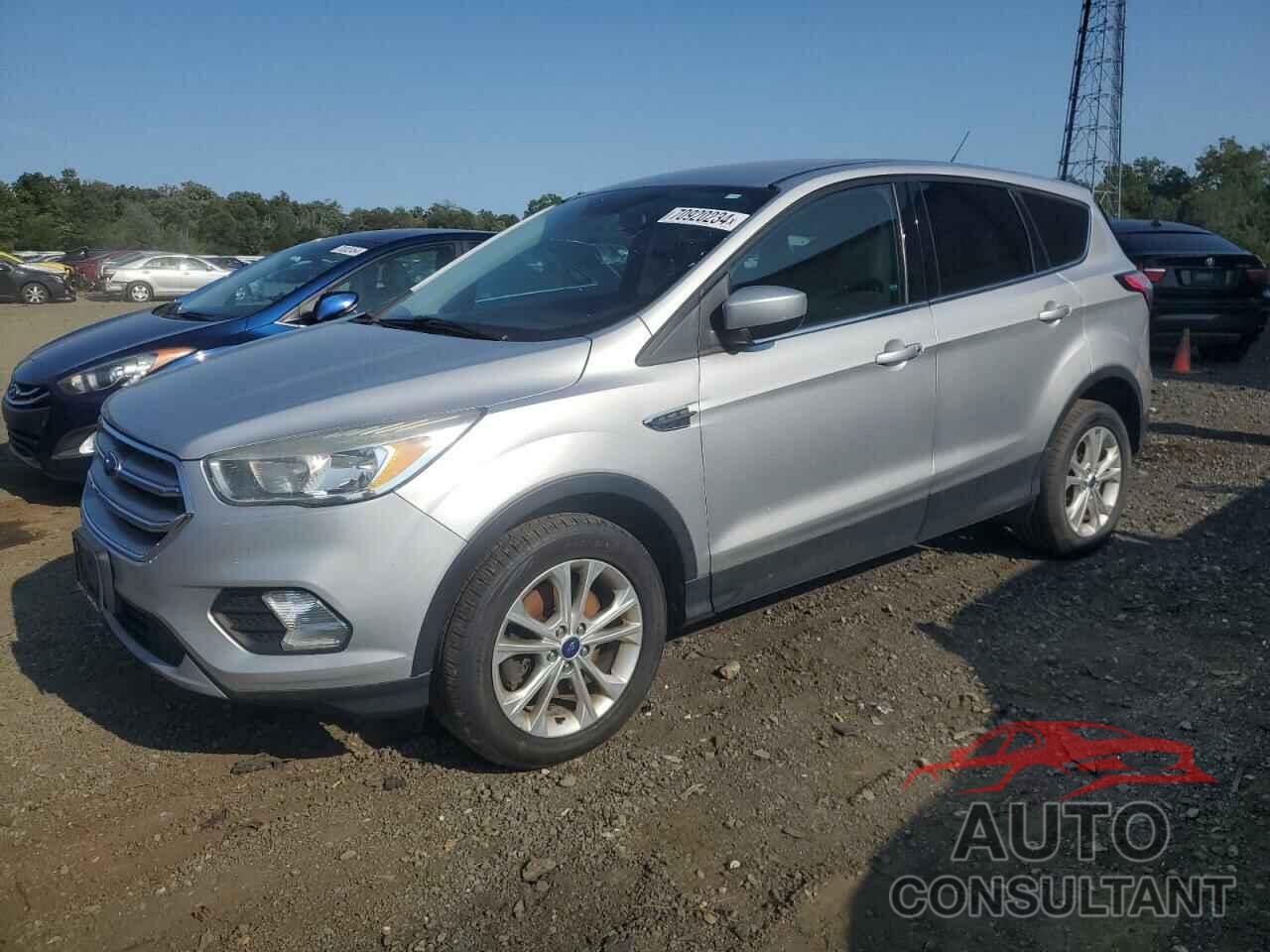 FORD ESCAPE 2017 - 1FMCU9G9XHUD78398