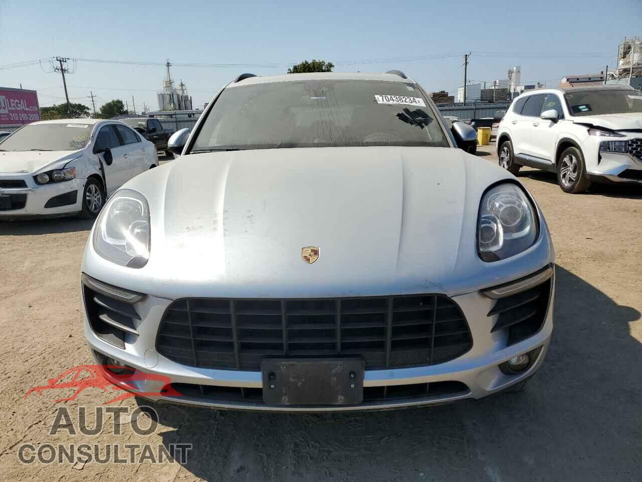 PORSCHE MACAN 2018 - WP1AA2A58JLB08873