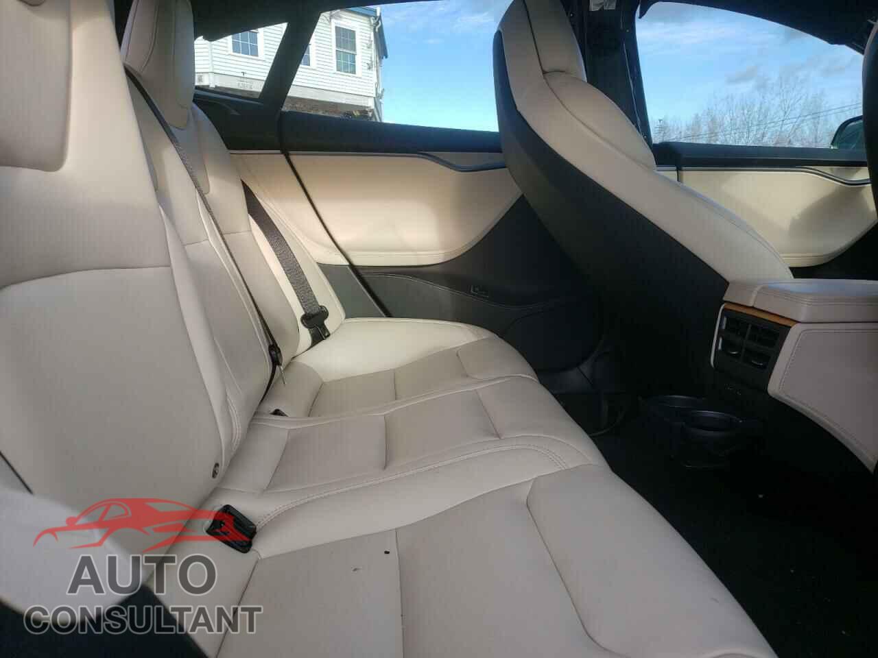 TESLA MODEL S 2020 - 5YJSA1E29LF359763