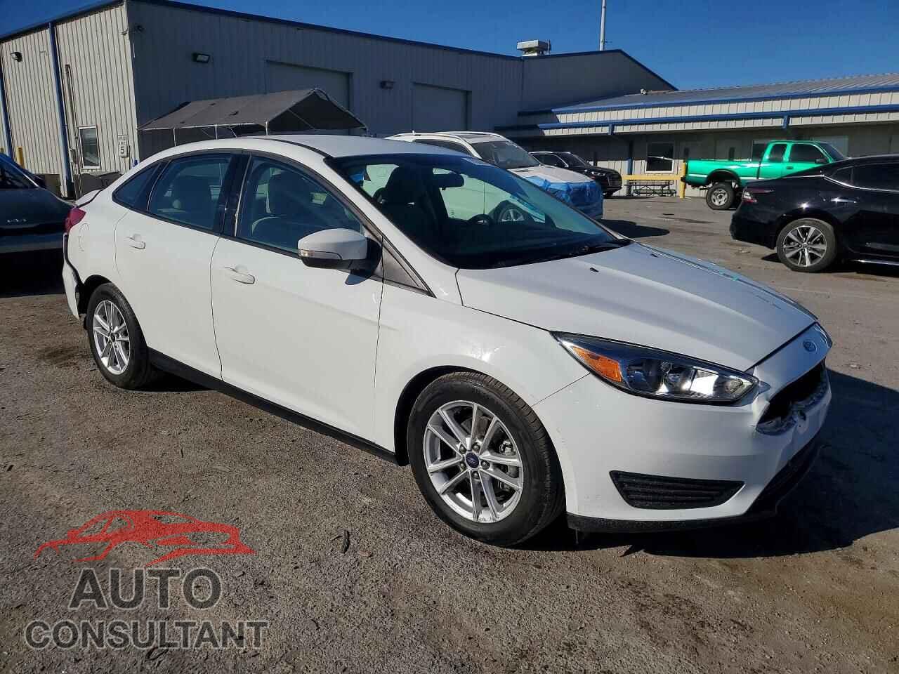 FORD FOCUS 2015 - 1FADP3F24FL341633