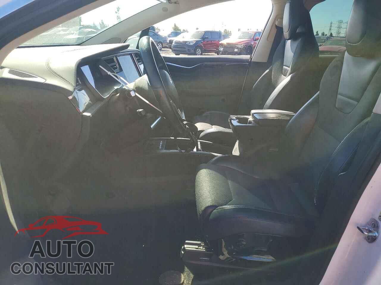 TESLA MODEL X 2016 - 5YJXCDE24GF026166