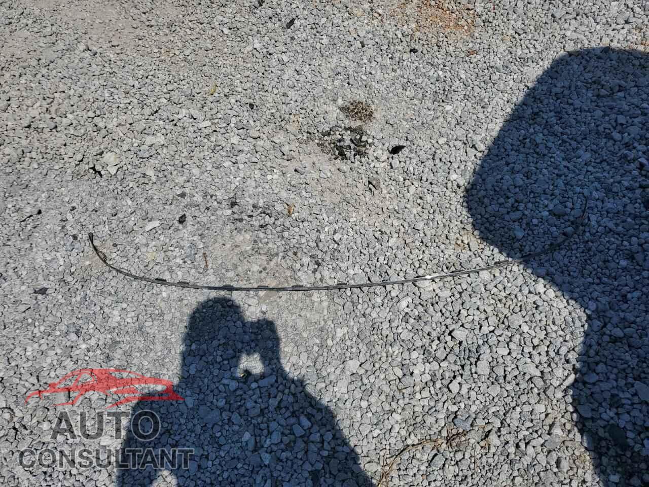 AUDI A5 2018 - WAUBNCF59JA104302