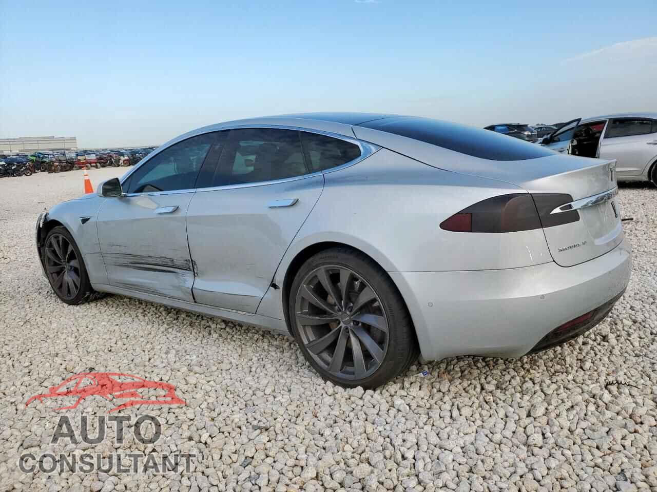 TESLA MODEL S 2017 - 5YJSA1E25HF193295