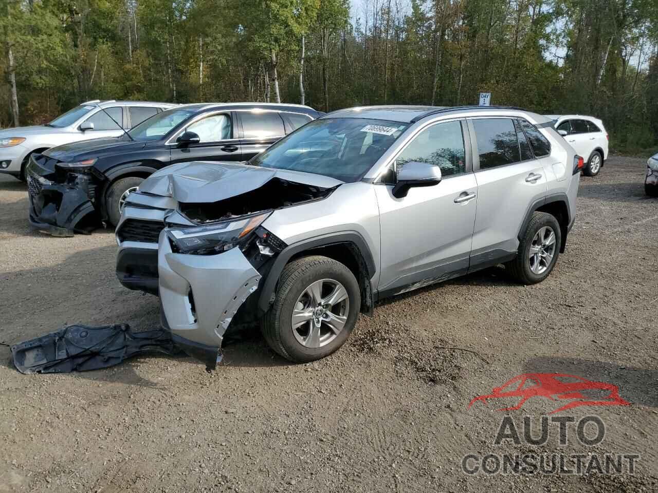 TOYOTA RAV4 2022 - 2T3R1RFV4NC256500