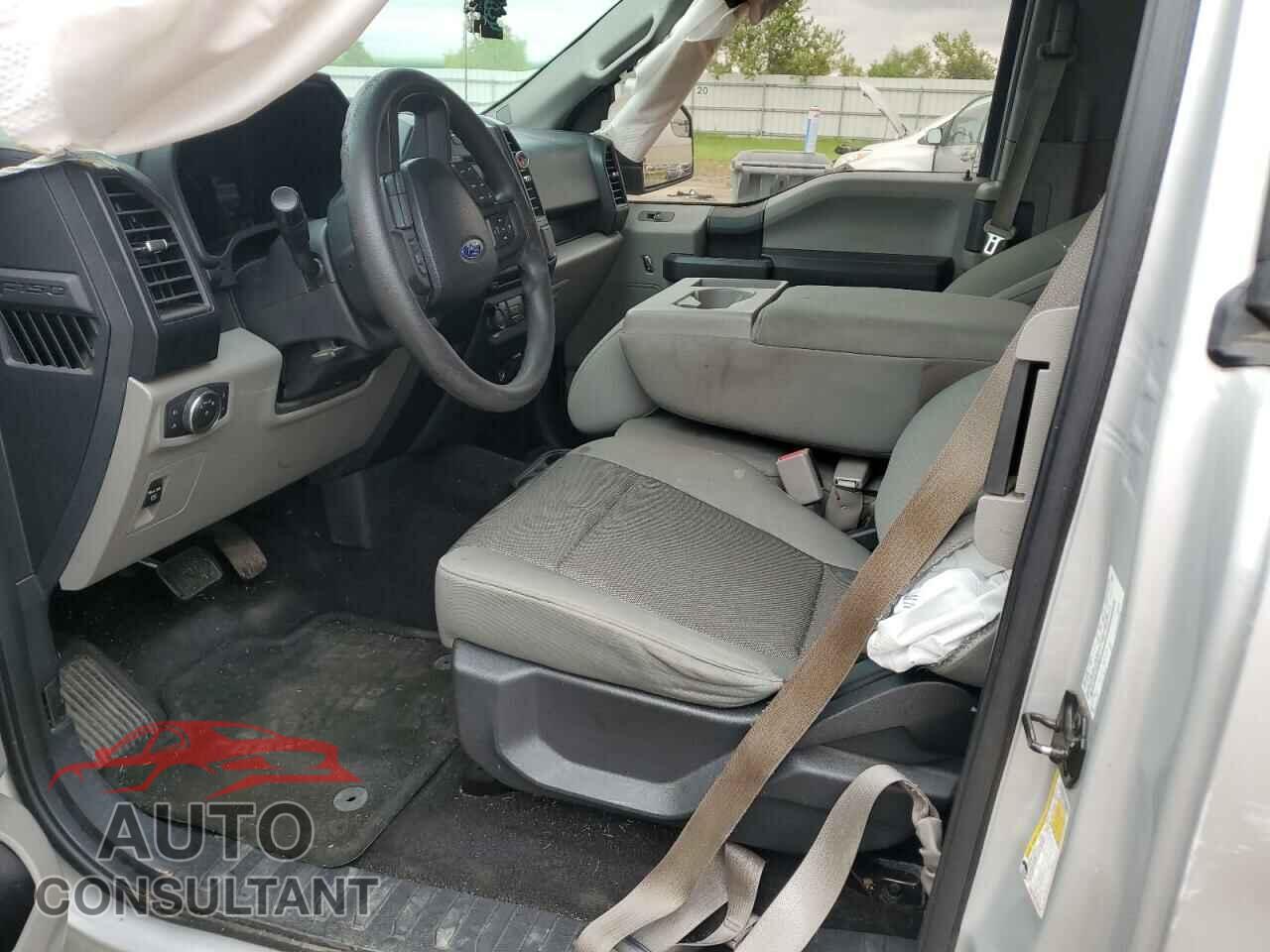 FORD F-150 2017 - 1FTEX1C86HKD96993