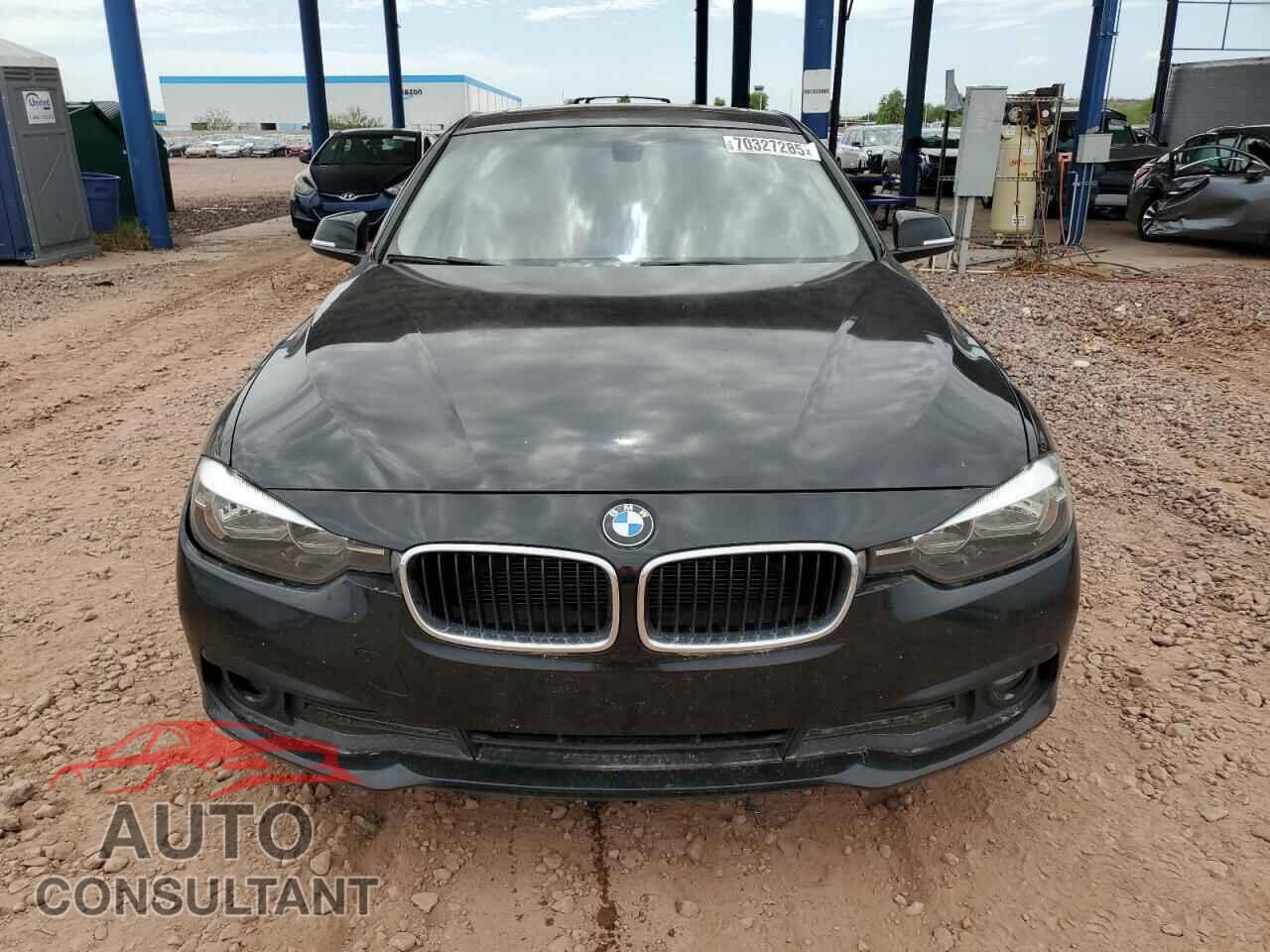 BMW 3 SERIES 2016 - WBA8E1G54GNU10158