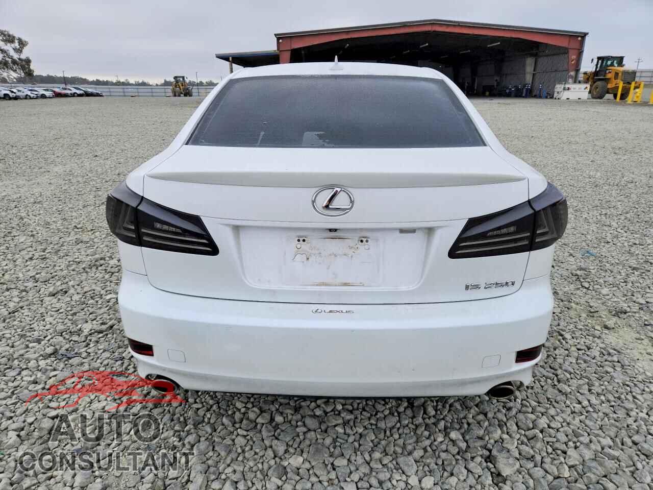 LEXUS IS 2013 - JTHBF5C25D5185249