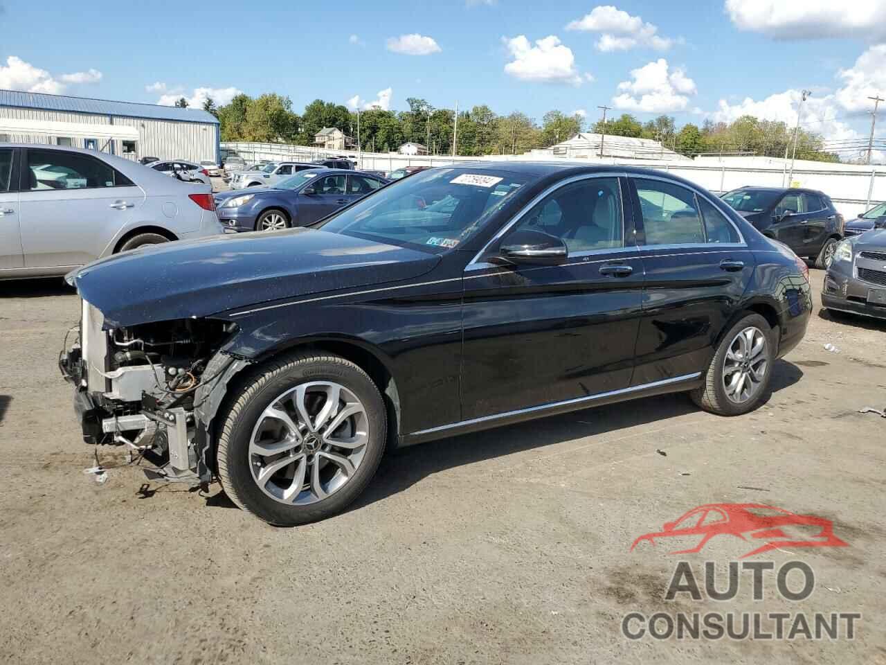 MERCEDES-BENZ C-CLASS 2018 - 55SWF4KB6JU259348