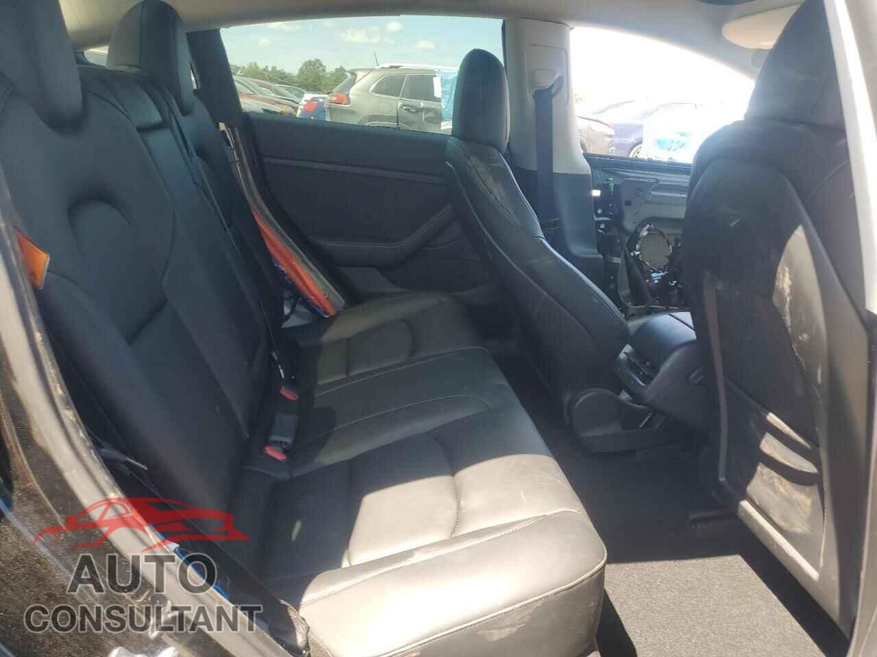 TESLA MODEL 3 2022 - 5YJ3E1EB4NF334992