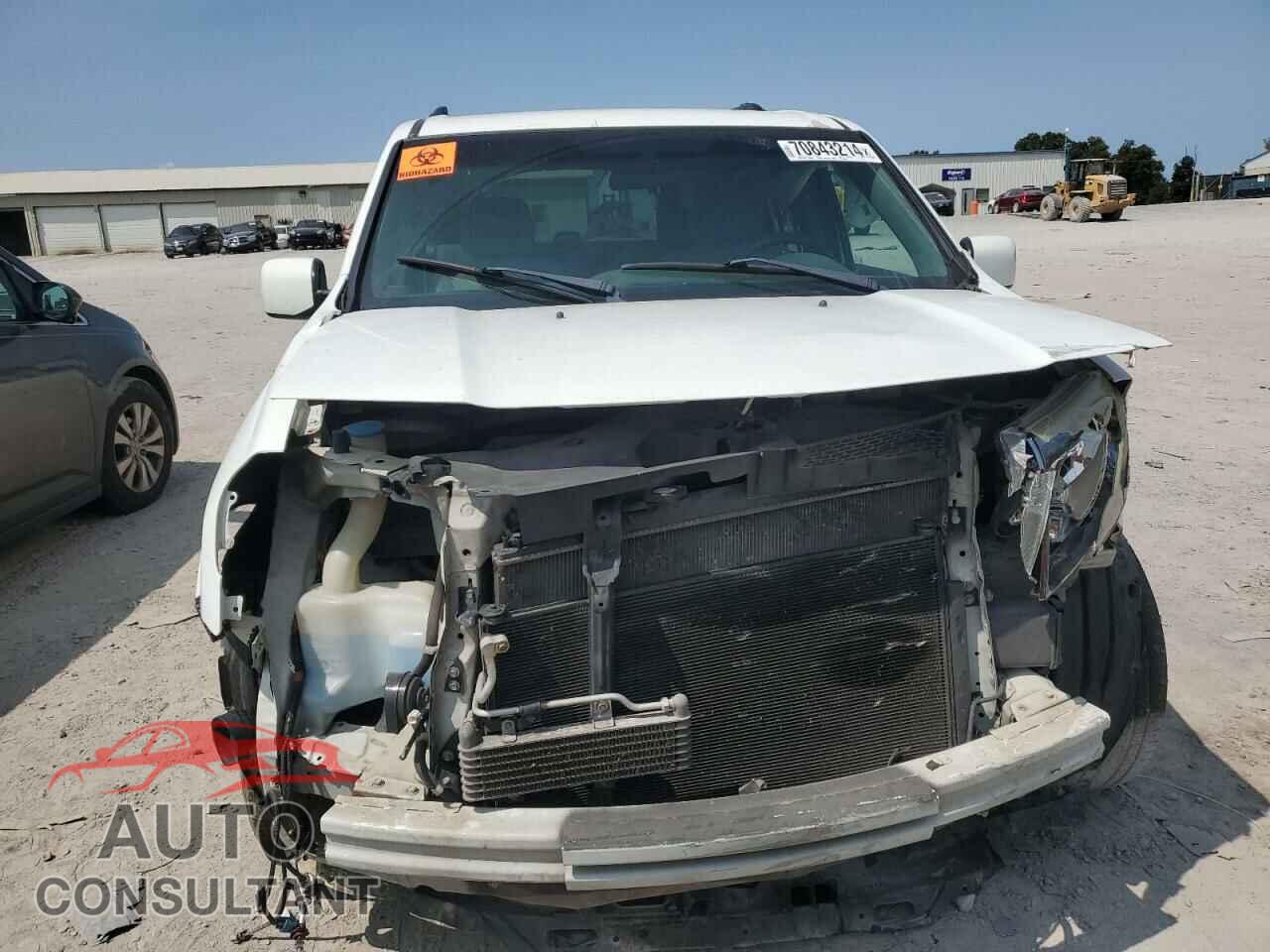 HONDA PILOT 2011 - 5FNYF3H44BB049345