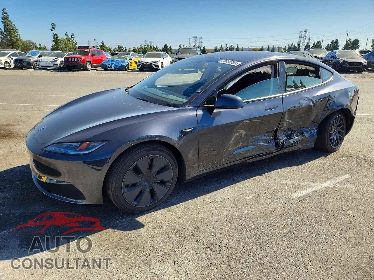 TESLA MODEL 3 2025 - 5YJ3E1EA2SF933487
