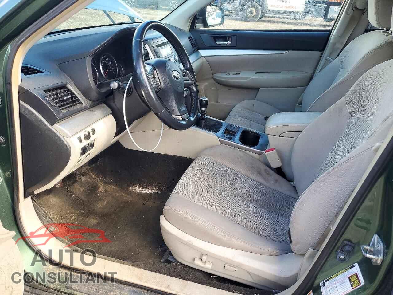 SUBARU OUTBACK 2013 - 4S4BRBCC4D1241670