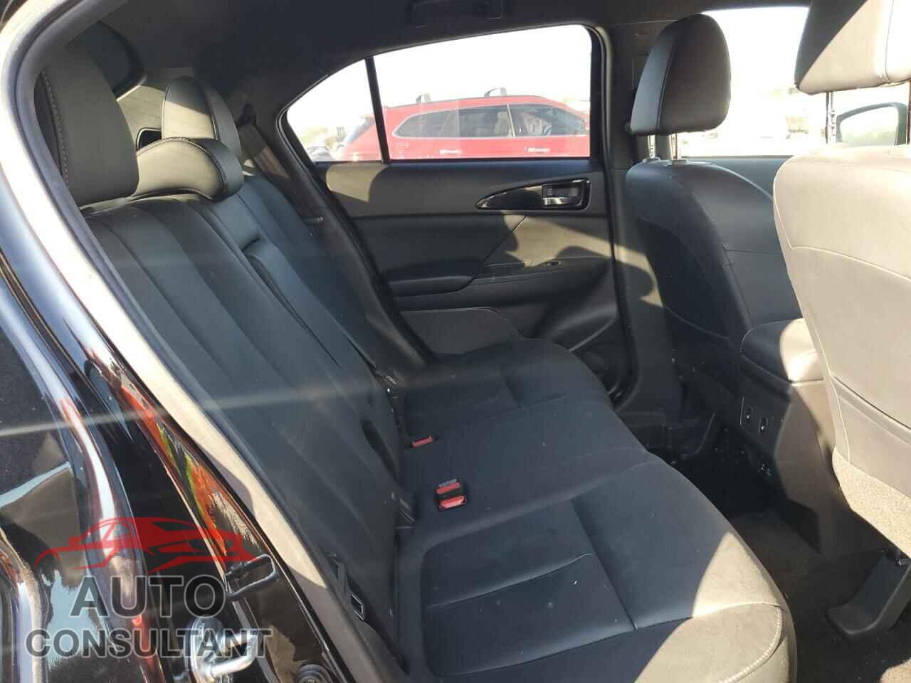 MITSUBISHI ECLIPSE 2024 - JA4ATWAA6RZ063158