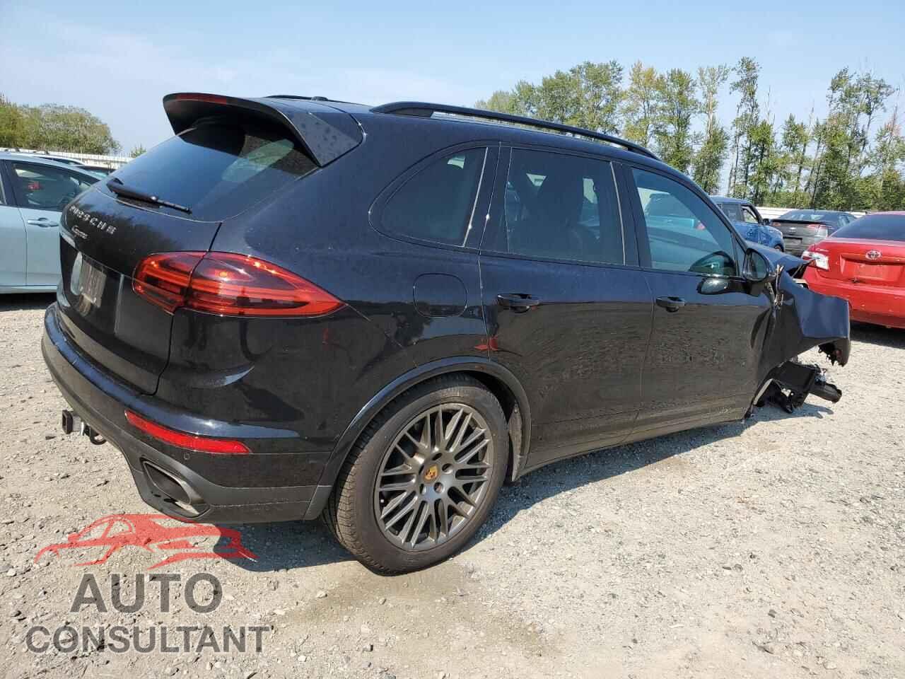 PORSCHE CAYENNE 2017 - WP1AA2A26HKA84661