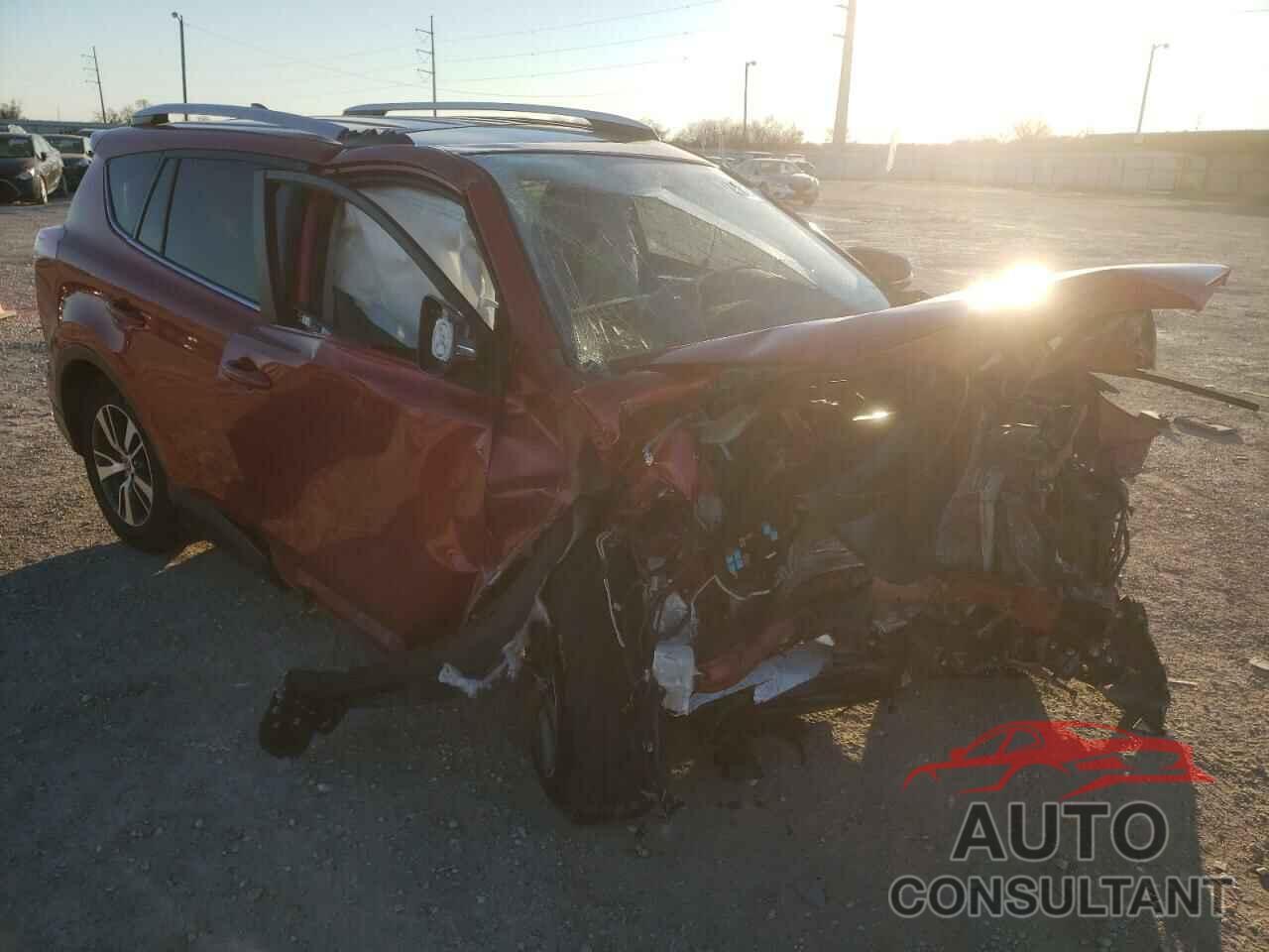 TOYOTA RAV4 2016 - JTMWFREV1GJ092631