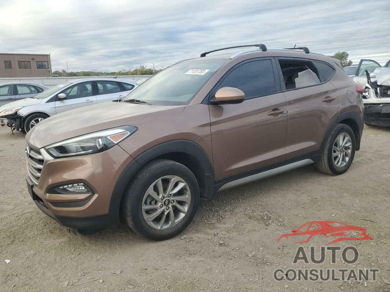 HYUNDAI TUCSON 2017 - KM8J33A44HU262005