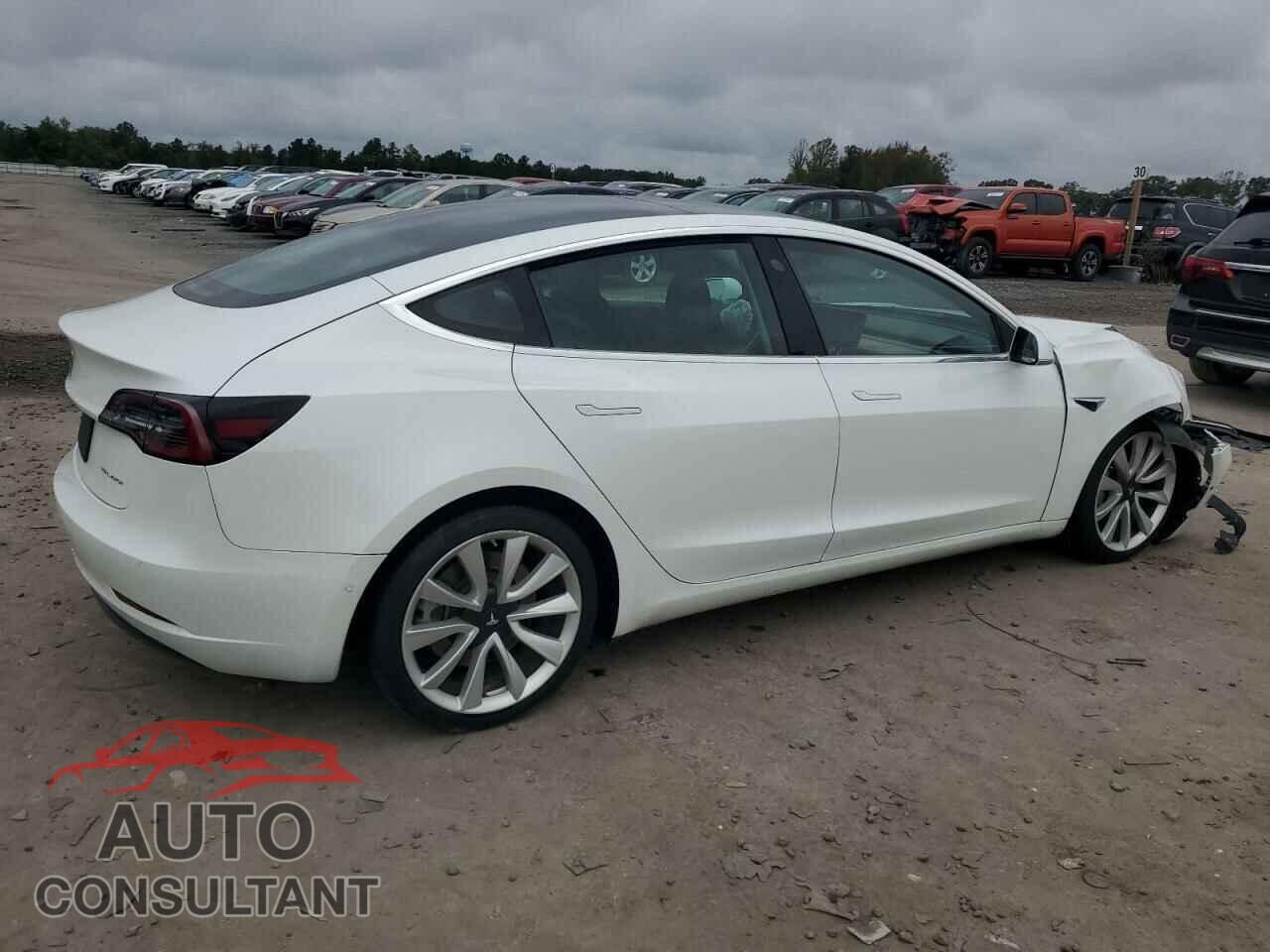 TESLA MODEL 3 2020 - 5YJ3E1EB6LF618590