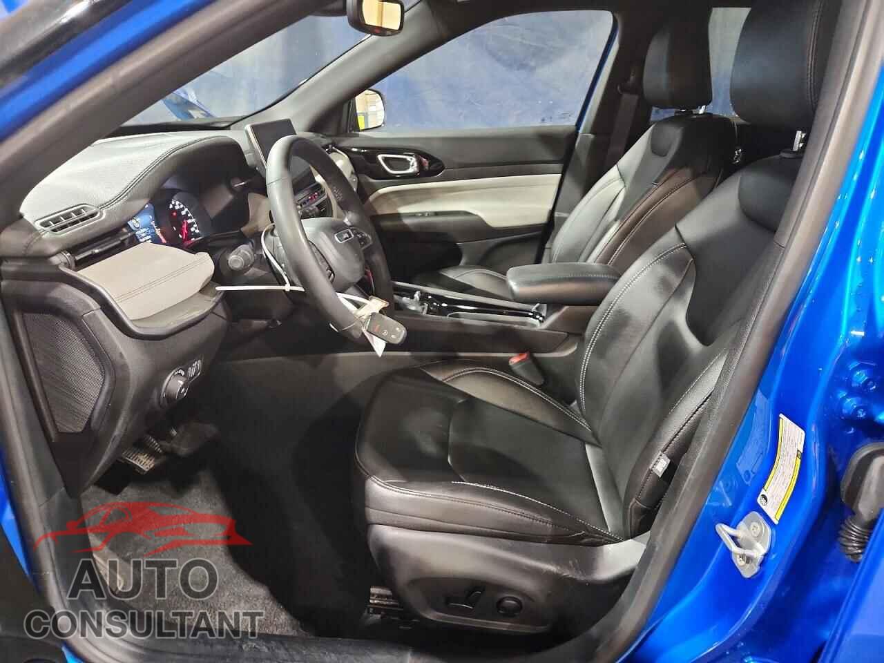 JEEP COMPASS 2025 - 3C4NJDCN2ST557418