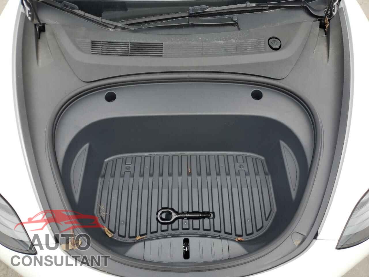 TESLA MODEL 3 2023 - 5YJ3E1EA7PF563242