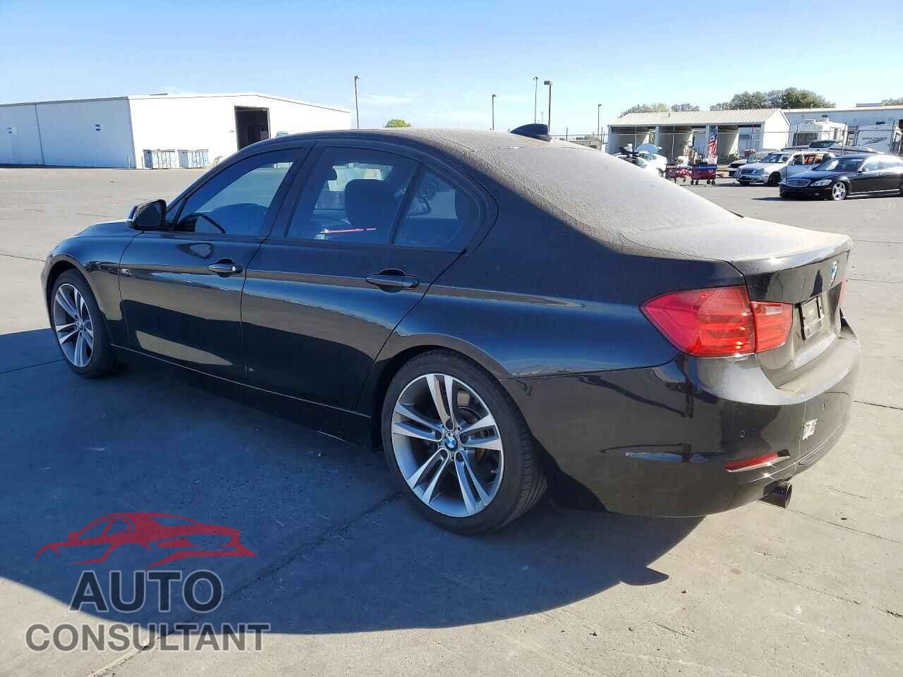 BMW 3 SERIES 2013 - WBA3A9C50DF475525
