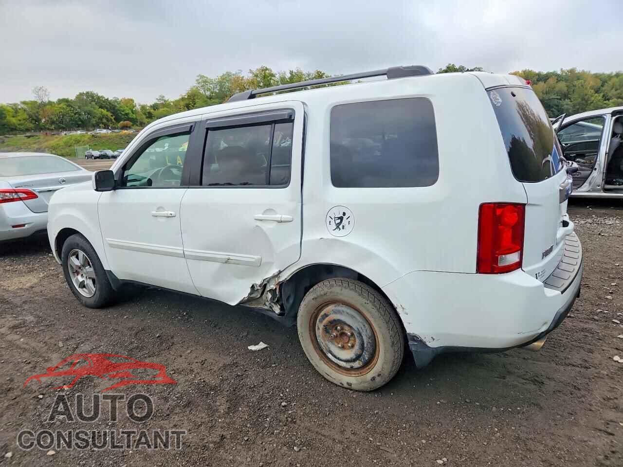HONDA PILOT 2011 - 5FNYF3H55BB006688