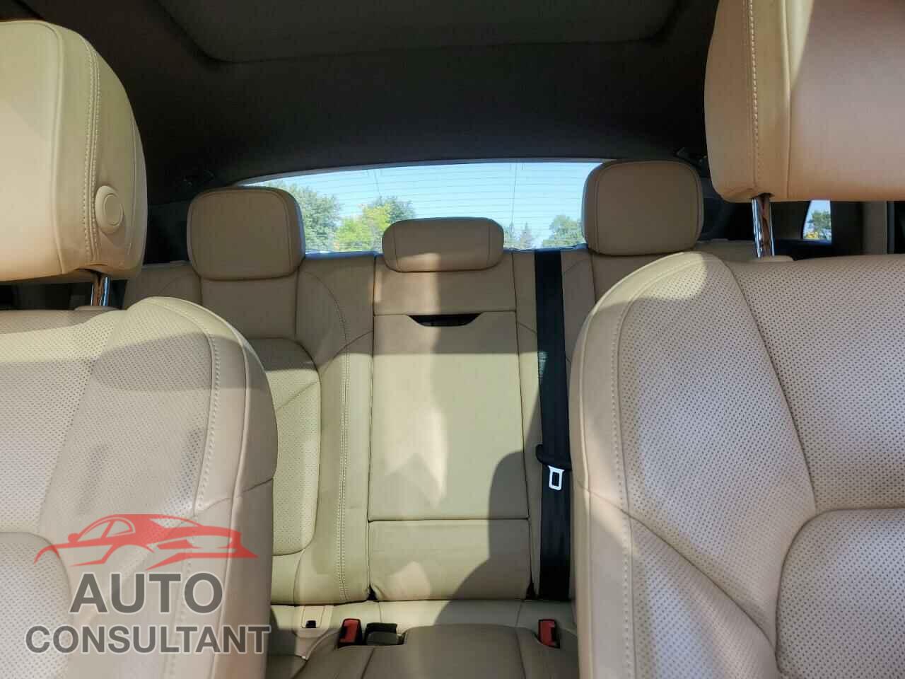 PORSCHE MACAN 2017 - WP1AB2A59HLB16892