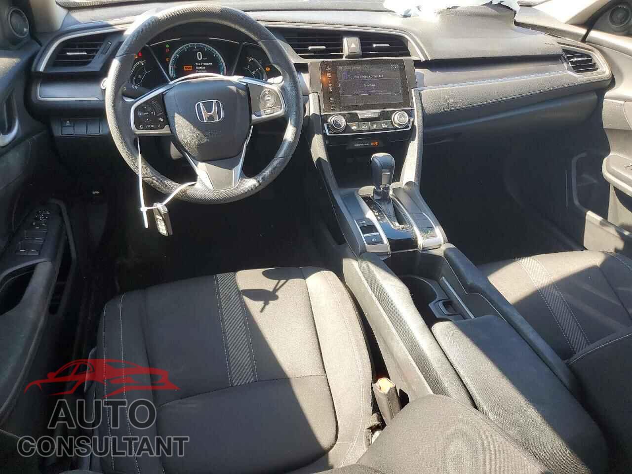 HONDA CIVIC 2017 - 19XFC2F76HE040099