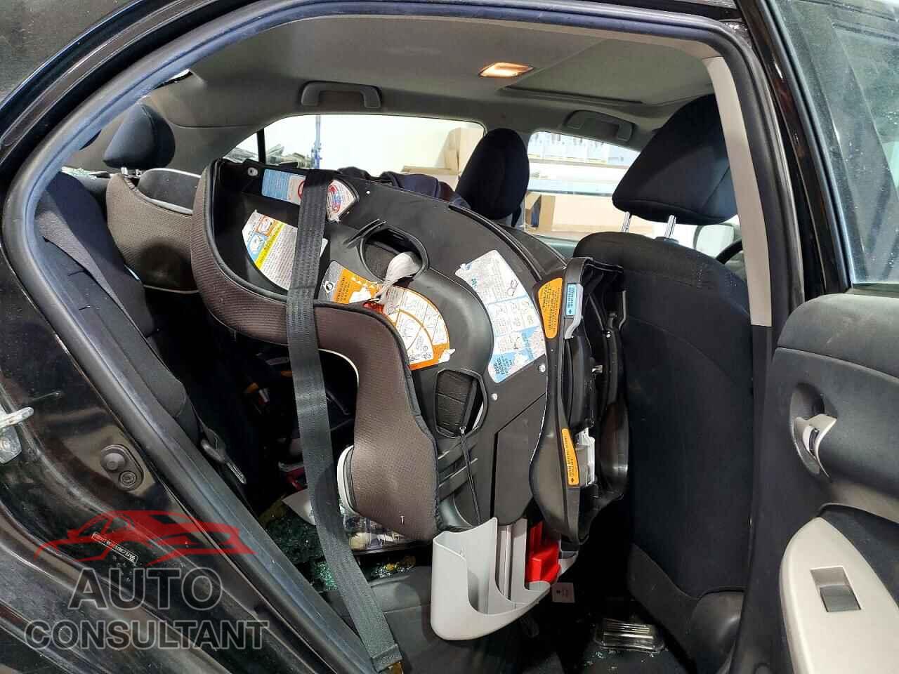 TOYOTA COROLLA 2011 - 2T1BU4EE0BC733196