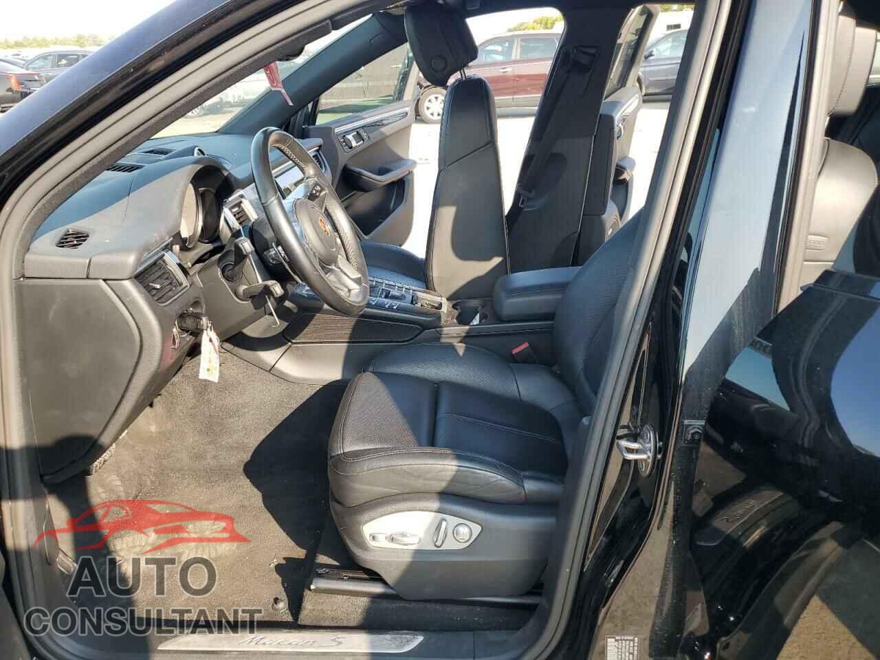 PORSCHE MACAN 2017 - WP1AB2A58HLB21047