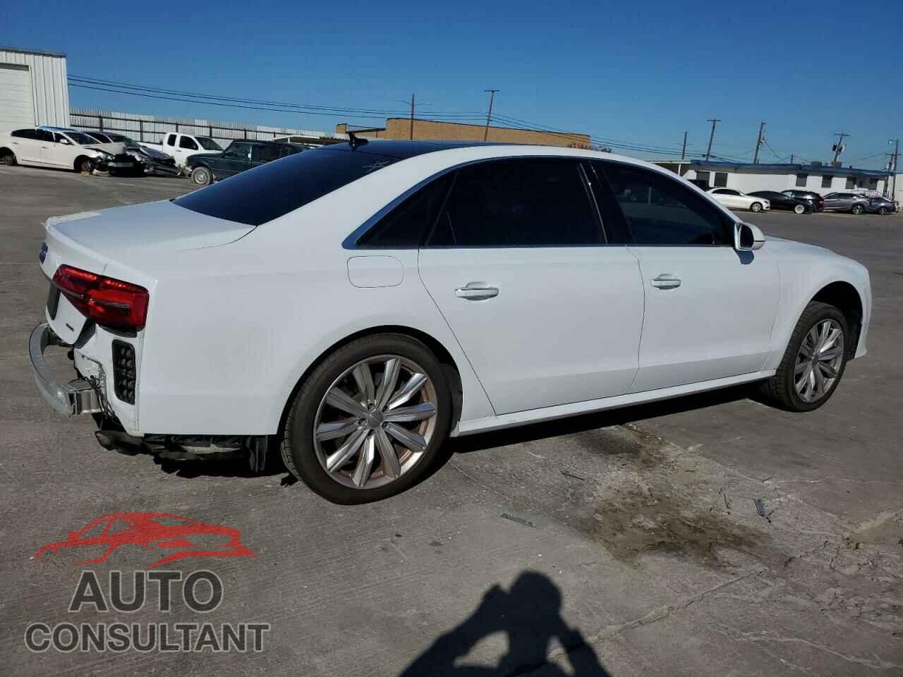 AUDI A8 2017 - WAU44AFD4HN008958