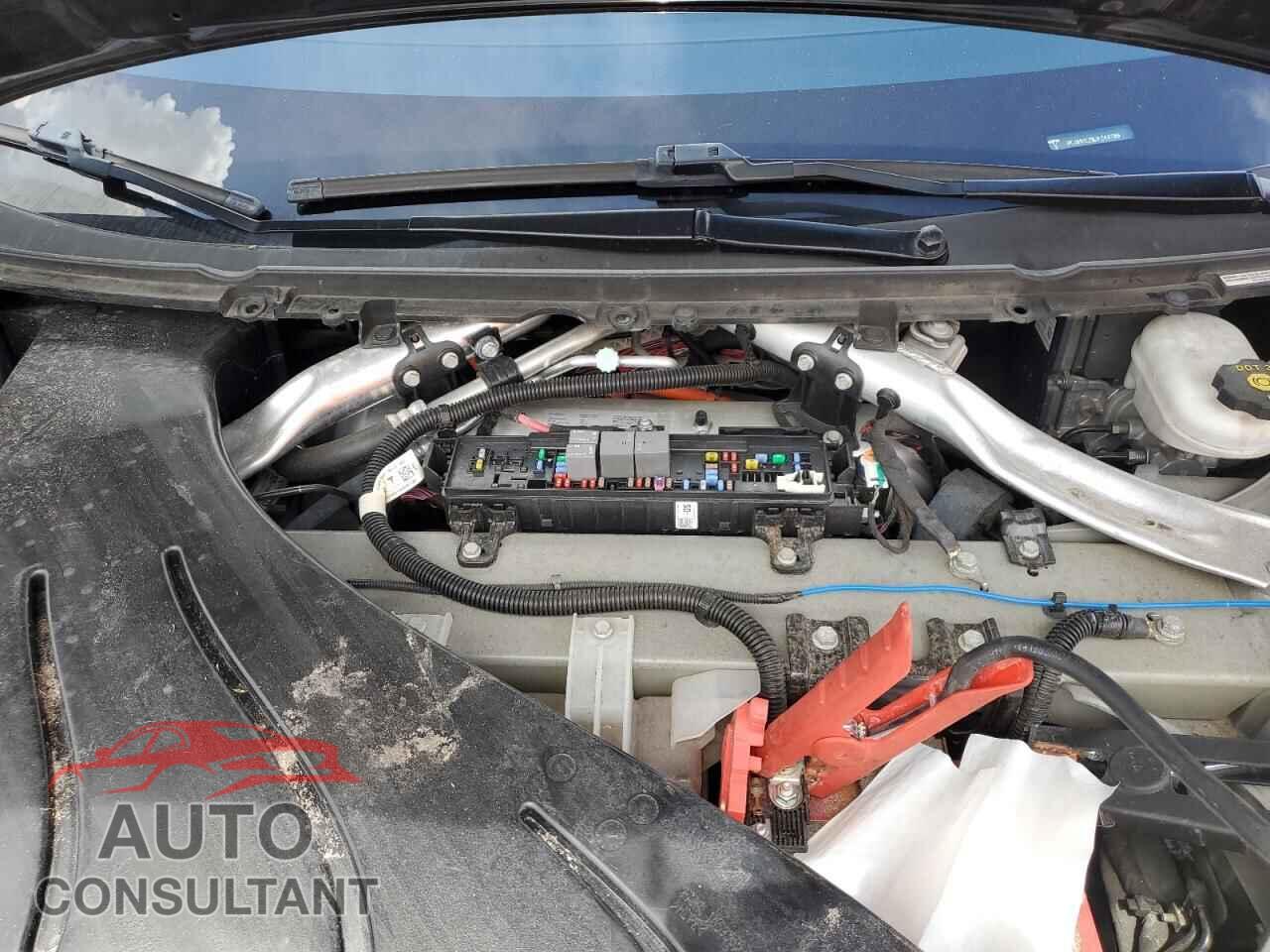 TESLA MODEL S 2018 - 5YJSA1E2XJF244795