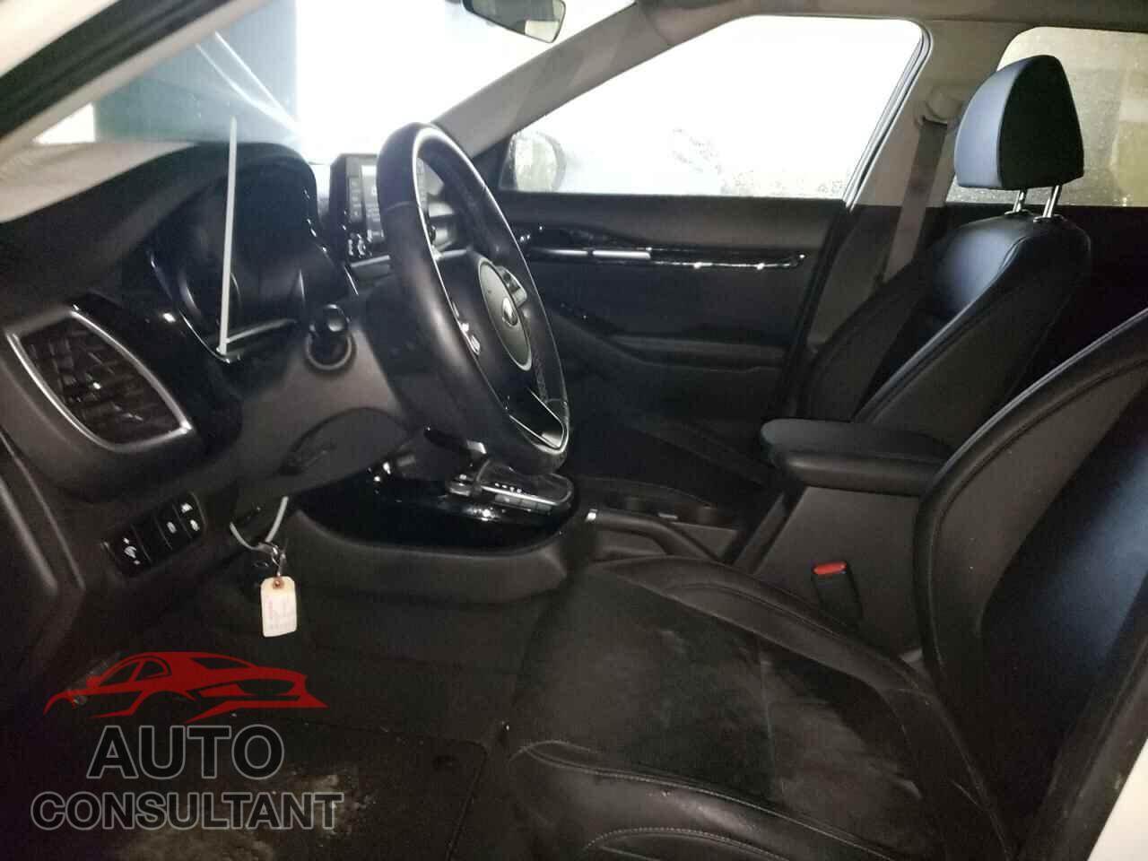 KIA SELTOS 2021 - KNDERCAA1M7139166