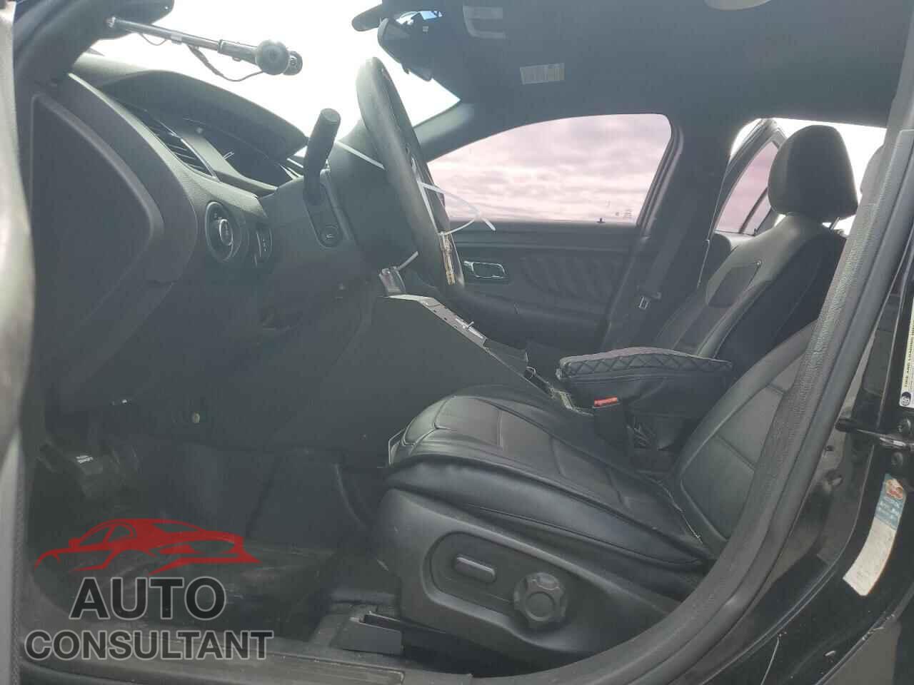 FORD TAURUS 2013 - 1FAHP2M80DG141101