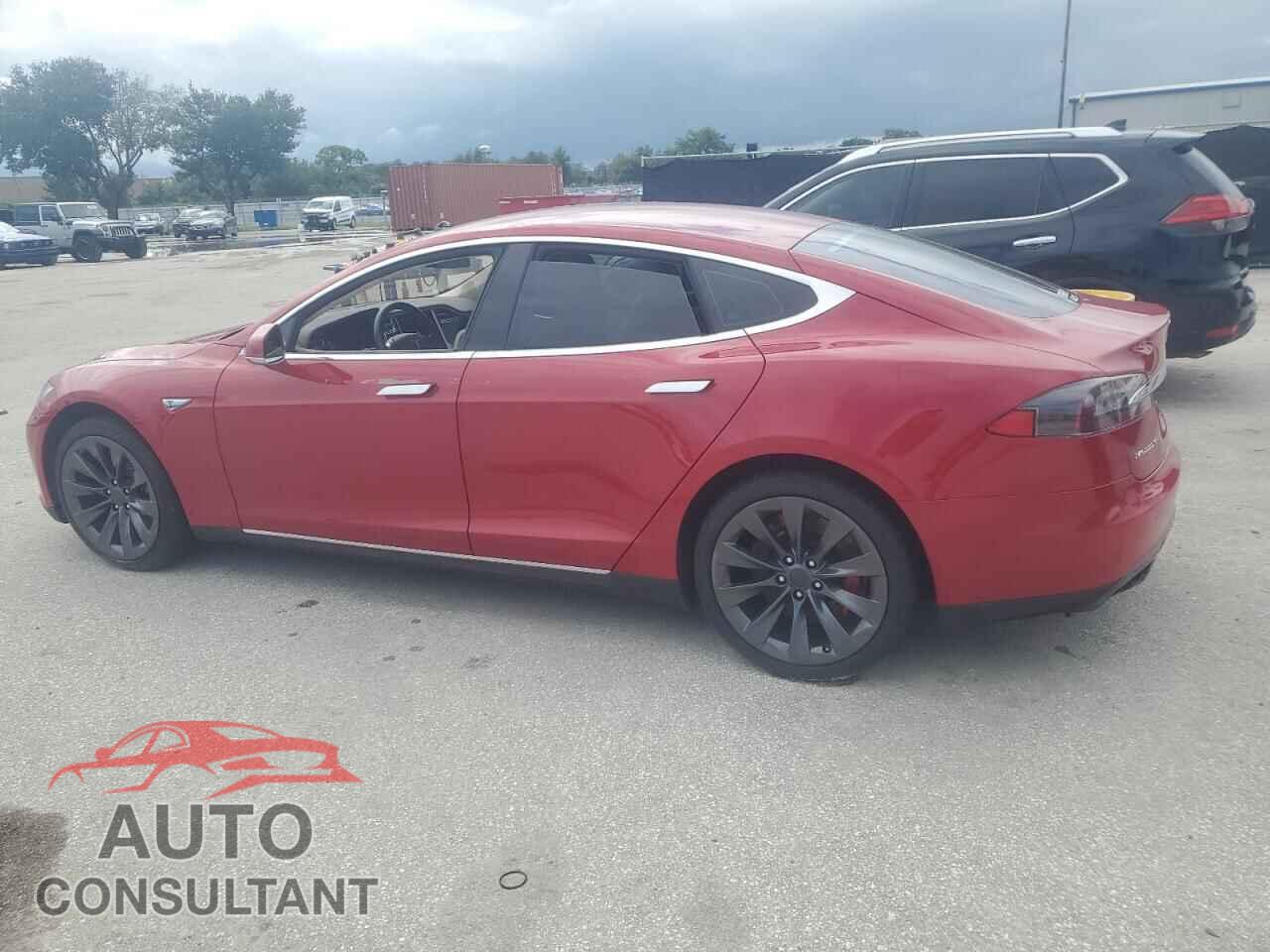 TESLA MODEL S 2015 - 5YJSA1H12FF094546
