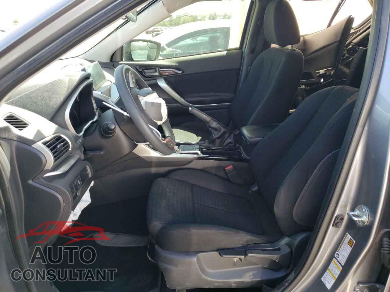 MITSUBISHI ECLIPSE 2018 - JA4AT4AA9JZ047738