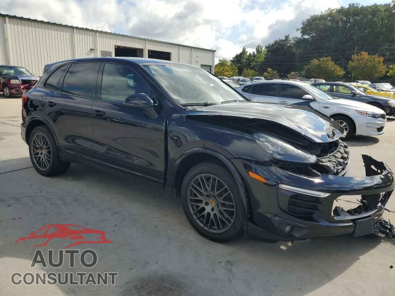 PORSCHE CAYENNE 2018 - WP1AA2A29JKA05716