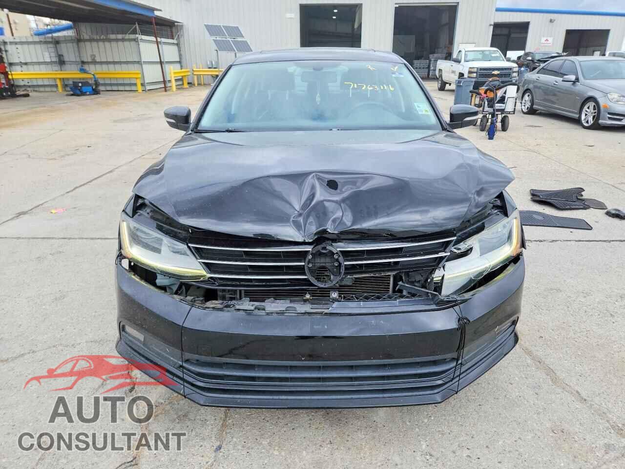 VOLKSWAGEN JETTA 2017 - 3VWL17AJ2HM367952