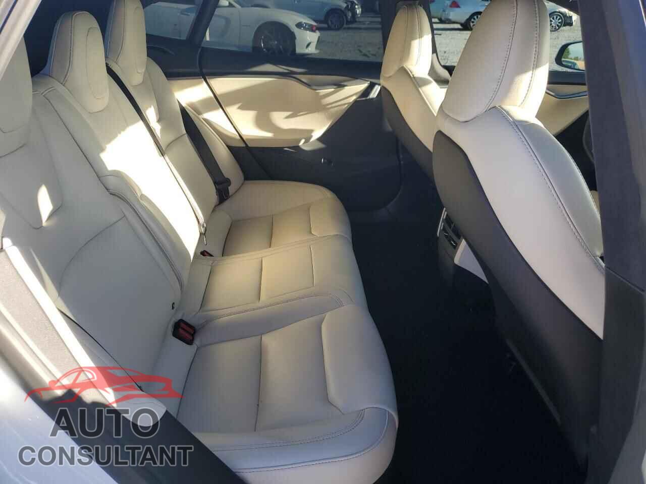 TESLA MODEL S 2020 - 5YJSA1E27LF415330