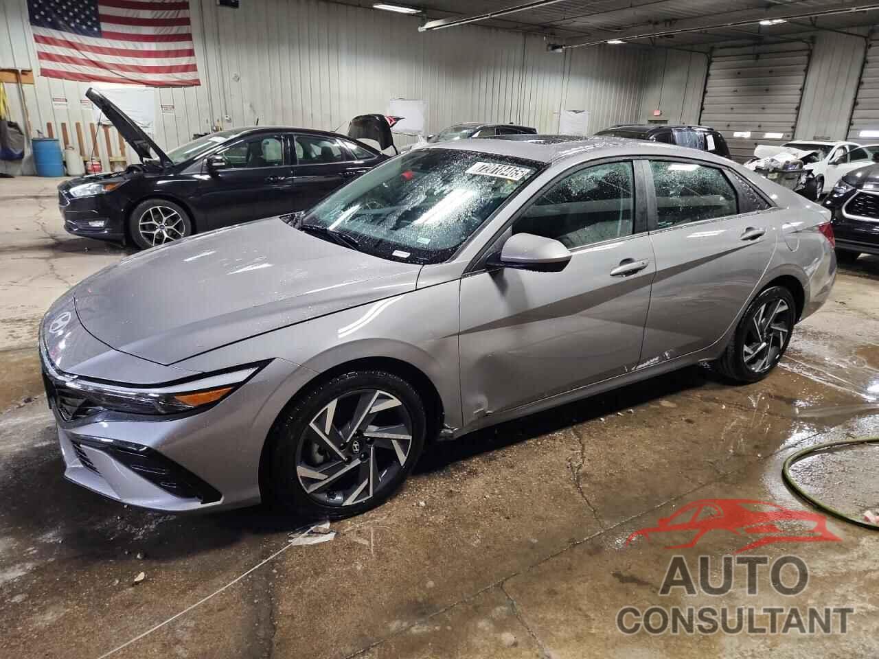 HYUNDAI ELANTRA 2025 - KMHLS4DG7SU950613