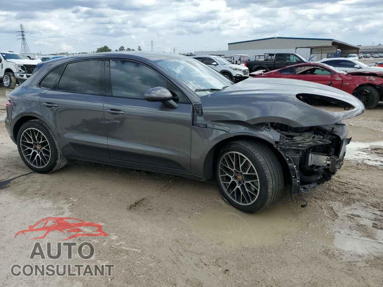 PORSCHE MACAN 2018 - WP1AA2A50JLB17289